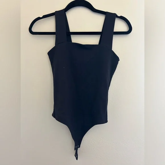Abercrombie Square neck black body suit size XS - Picture 3 of 4